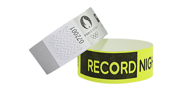 Personalisierte Tyvek®-Armbänder, 25 mm, schwarzer Druck