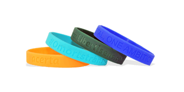 Personalisierte Silikonarmbänder, Größe: Kinder, Tiefprägung